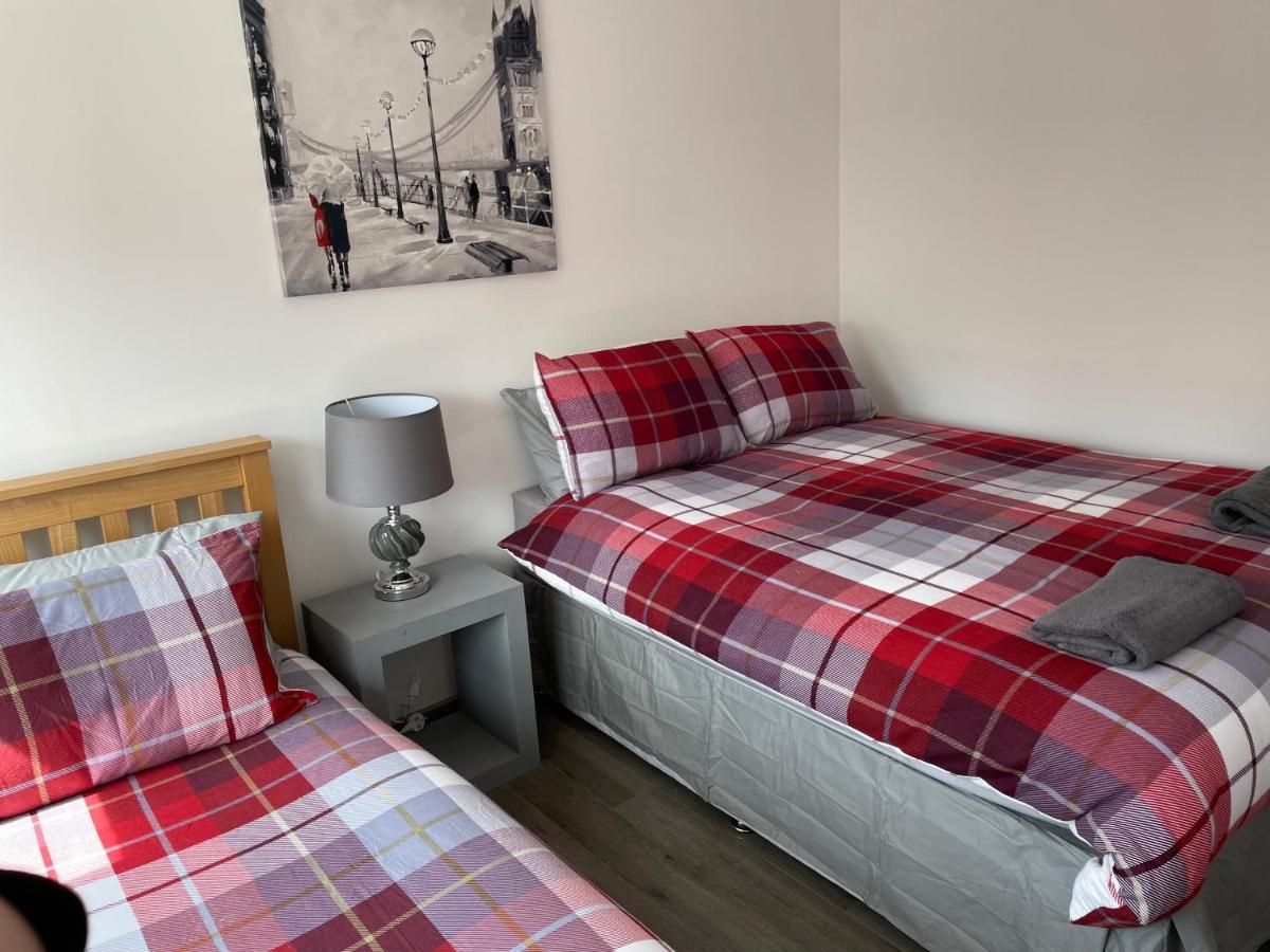 Rooms In אינברנס מראה חיצוני תמונה