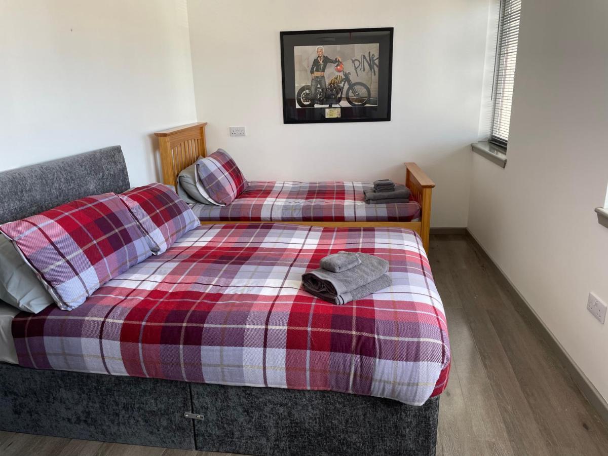 Rooms In אינברנס מראה חיצוני תמונה