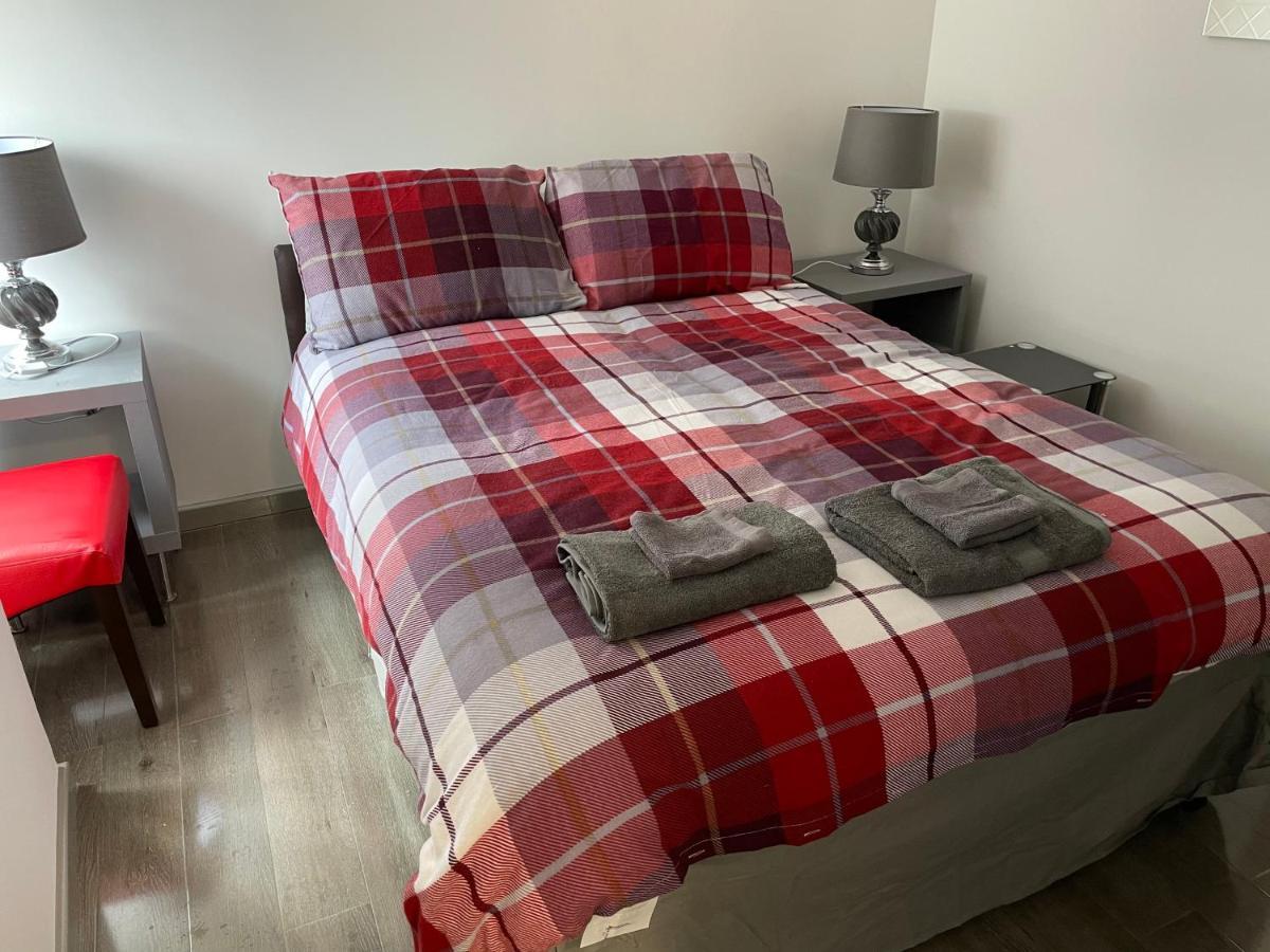 Rooms In אינברנס מראה חיצוני תמונה